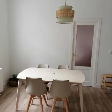 Apartamento Sanchez Barcaiztegui III * פרול