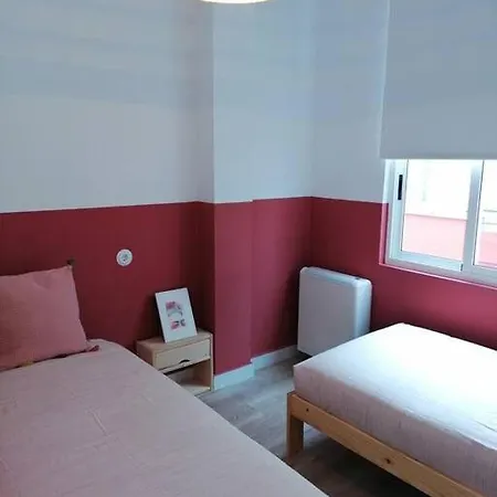 Apartamento Sanchez Barcaiztegui III דירה *